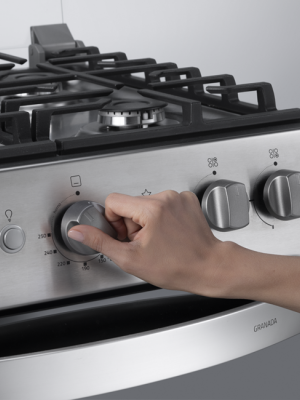 COCINA INDURAMA A GAS GRANADA 4 HORNILLAS