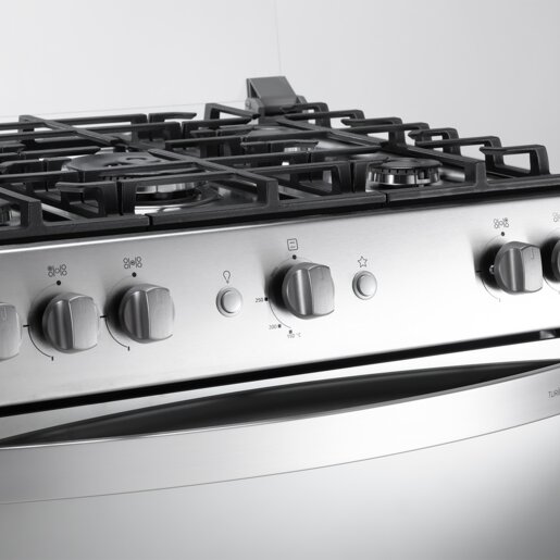 COCINA INDURAMA TURIN ZAFIRO A GAS 5 HORNILLAS GRILL