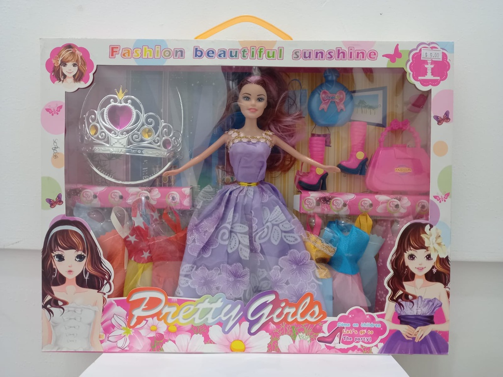 MUÑECA CON CORONA Y ACCESORIOS DE VESTIR