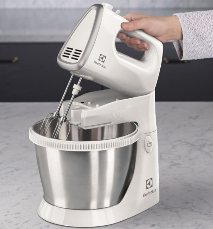 BATIDORA DE PEDESTAL ELECTROLUX 5 VELOCIDADES ESM30